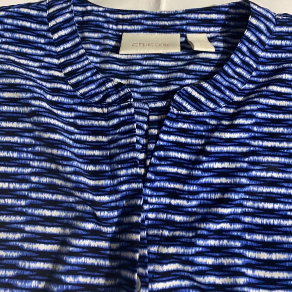 Chico’s Striped Patterned Short Sleeve Quarter Bu… - image 6